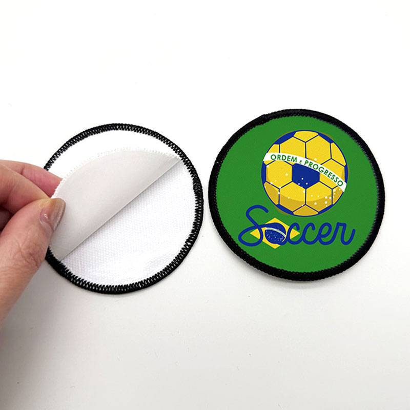 Patch Merrow de tecido redondo de sublimação de 2 1/2' com adesivo