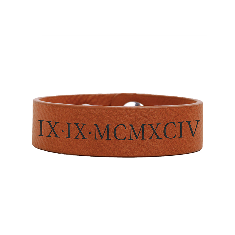 Pulseira de couro sintético laserável de 8 1/2' x 3/4'