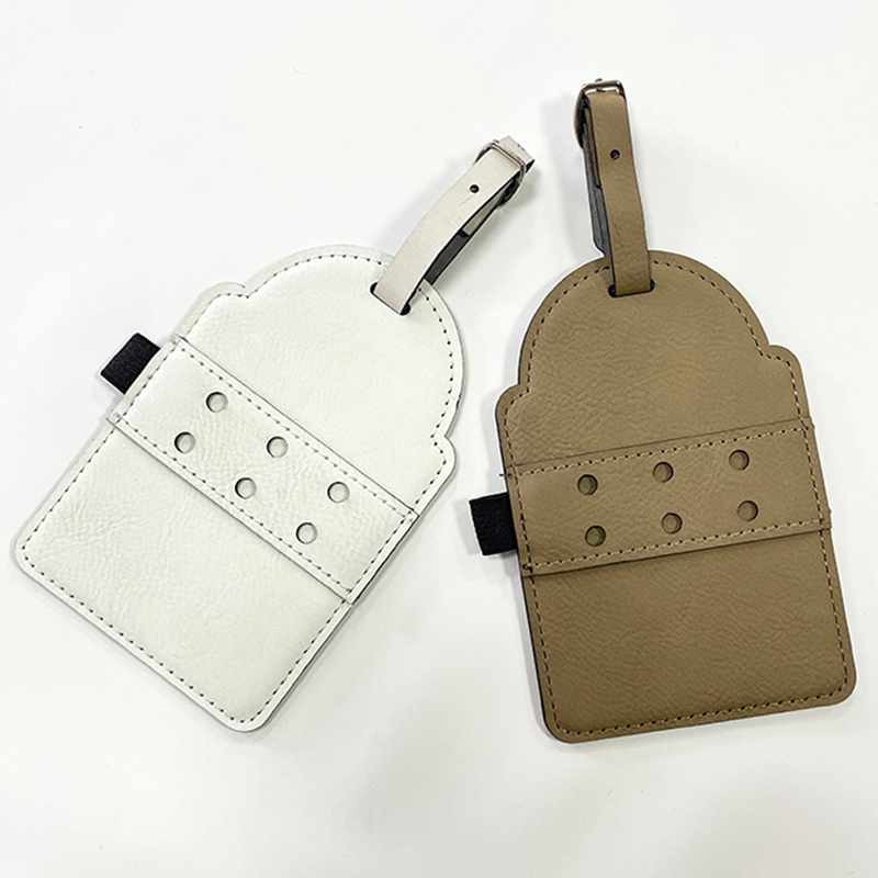 Etiqueta de bolsa de golfe em couro sintético laserável com camisetas