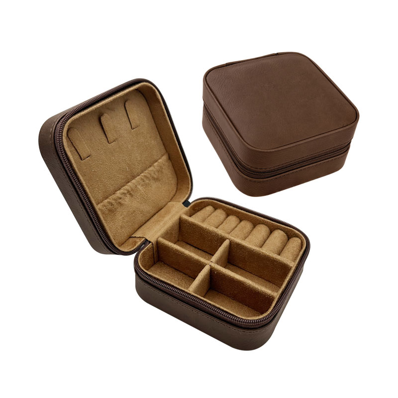 Porta-joias de viagem em couro sintético 4 × 4 com forro preto